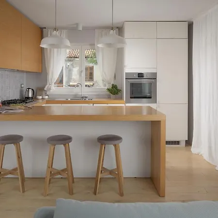 Elegant, Cosy And Quiet, Just 1 Min To Amphiteatre Apartman Póla
